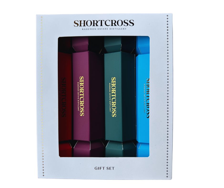 Shortcross Gift Set with 4 crackers